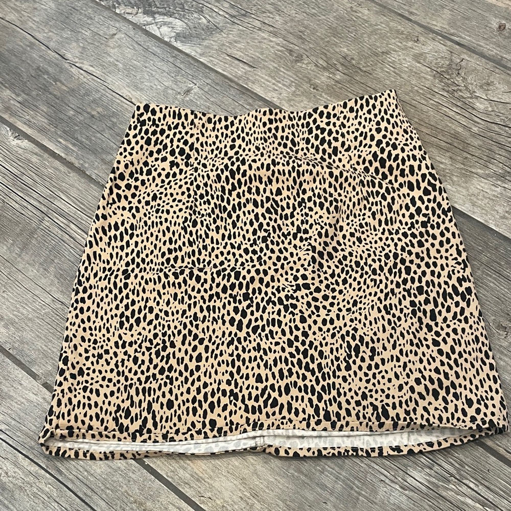 Brandy Melville animal print Skirt